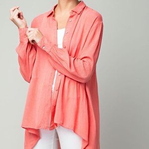 Coral Button High Low Top